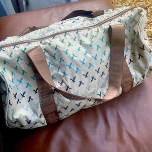 American eagle duffel bag